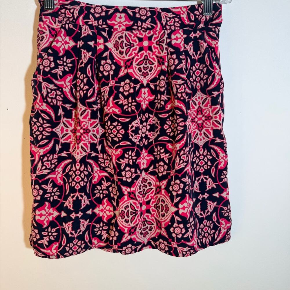 Francesca’s Collection Floral Pink and Black Women's Skirt